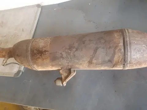 10T08 catalytic converter