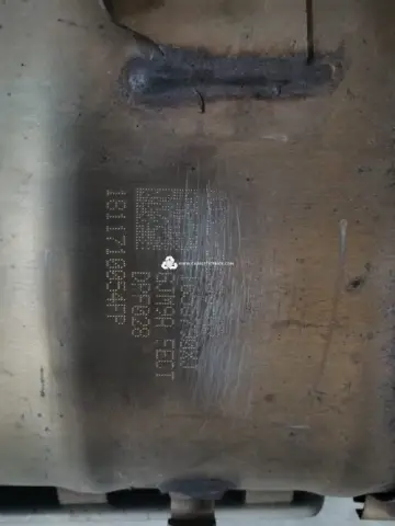1811710054fp catalytic converter