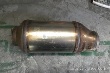 pot catalytique 5Q0131701H