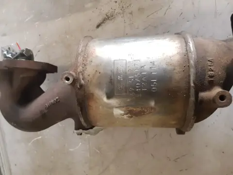 KAT041 catalytic converter