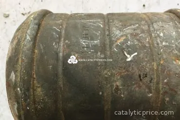 محوّل حفّاز 85568E1103137