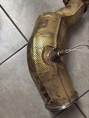 8W0131703AH catalytic converter