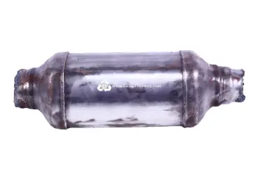 22685816 catalytic converter