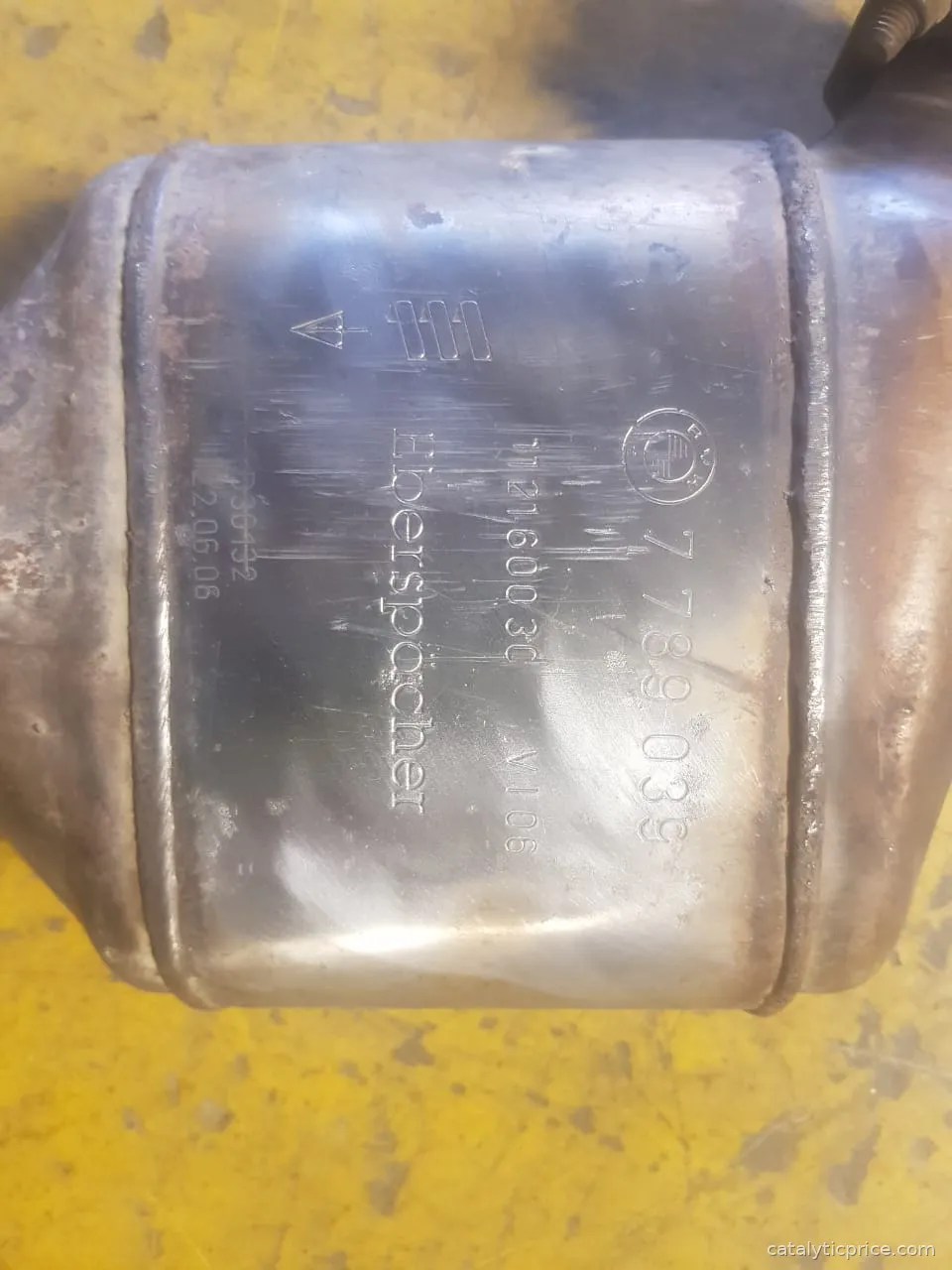 7789039 catalytic converter