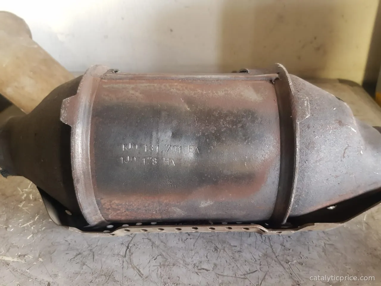 pot catalytique 1JO131701EA