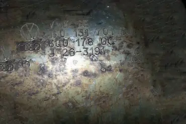 محوّل حفّاز 1K0131701BJ 6Q0178GC