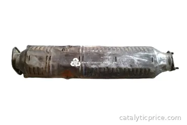 Big Acura 1 Brick filling catalytic converter