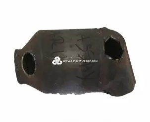 F004 catalytic converter