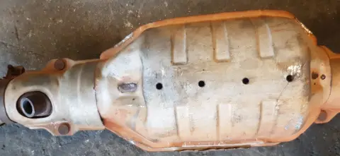 VR catalytic converter