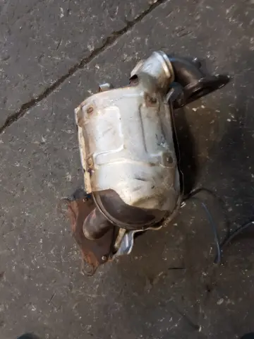 محوّل حفّاز 208021841R