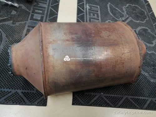 1257AC catalytic converter