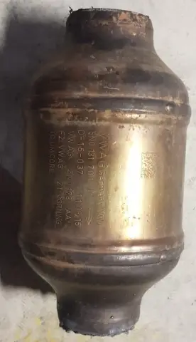 محوّل حفّاز 5NO131701 J