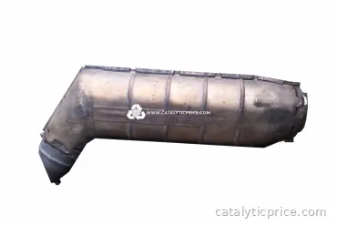 1740184 catalytic converter