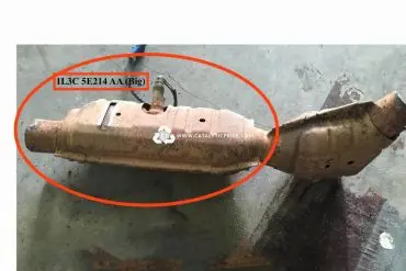 محوّل حفّاز 1L3C 5E214 AA (REAR)