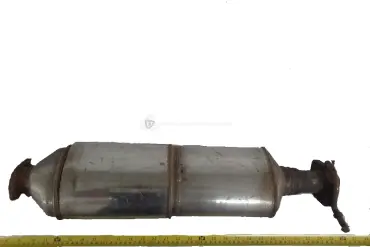 60652864 catalytic converter