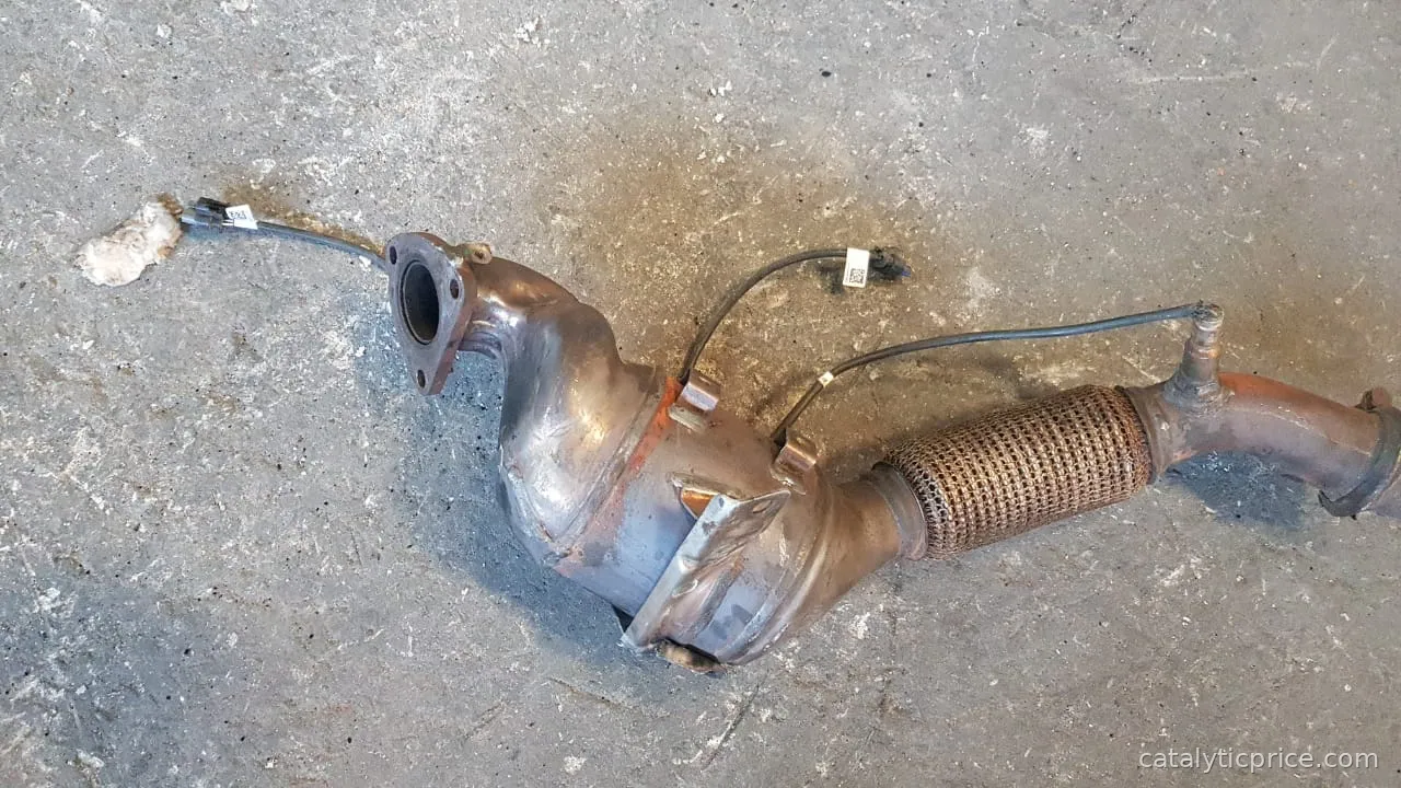 pot catalytique J7B1-5F297-CA