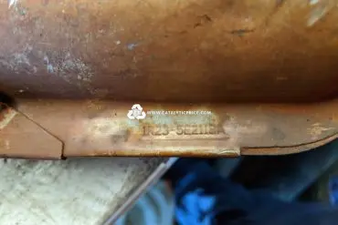 1R23-5E211-BA catalytic converter
