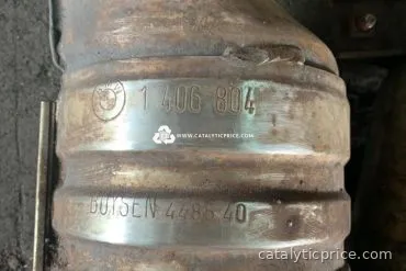 1406804 catalytic converter