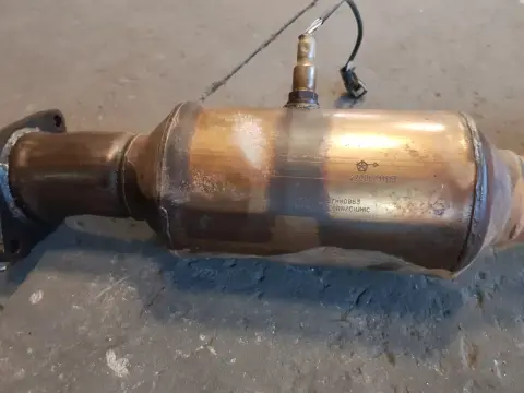 محوّل حفّاز 2086311113