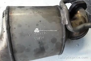 VS2049136 catalytic converter