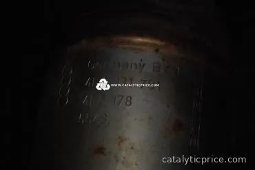 4E0131701DL 4E0178CA catalytic converter