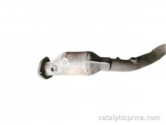 4D0131701DL 8D0178BF catalytic converter