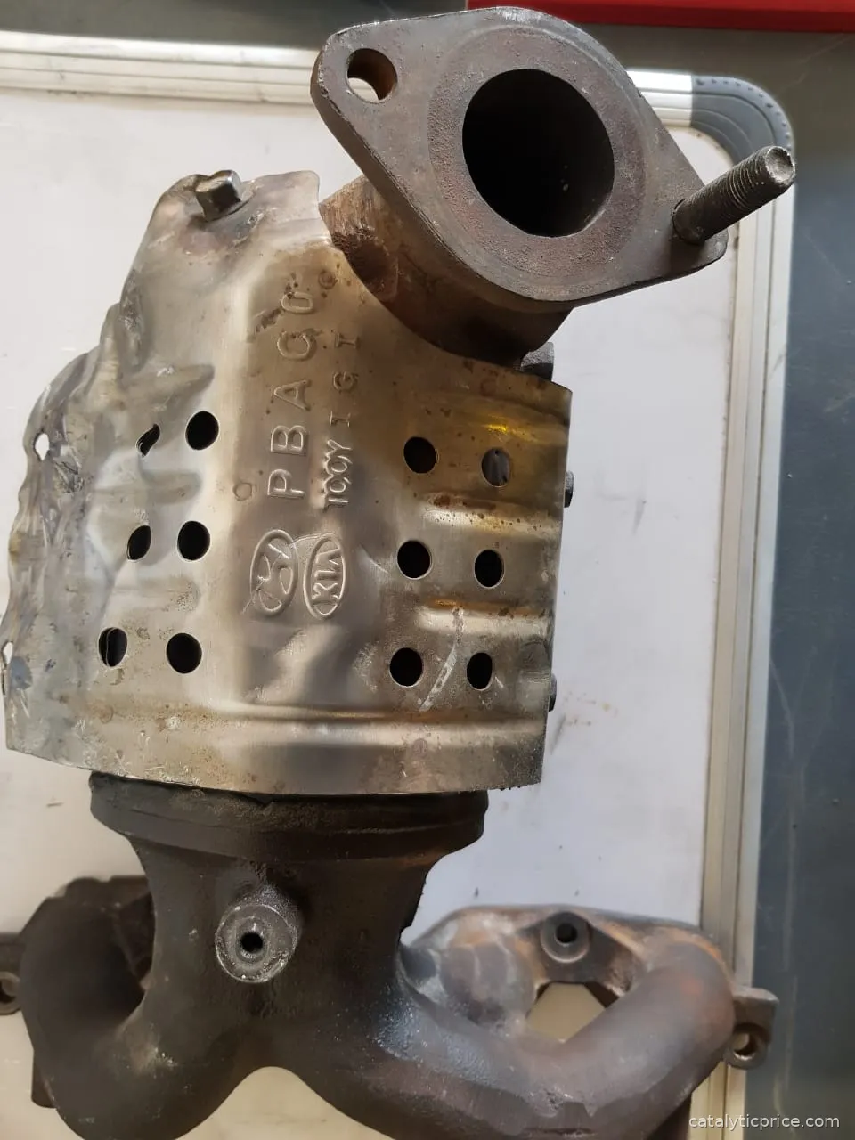 KAT041 catalytic converter