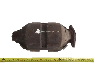 46415674 73709220 catalytic converter