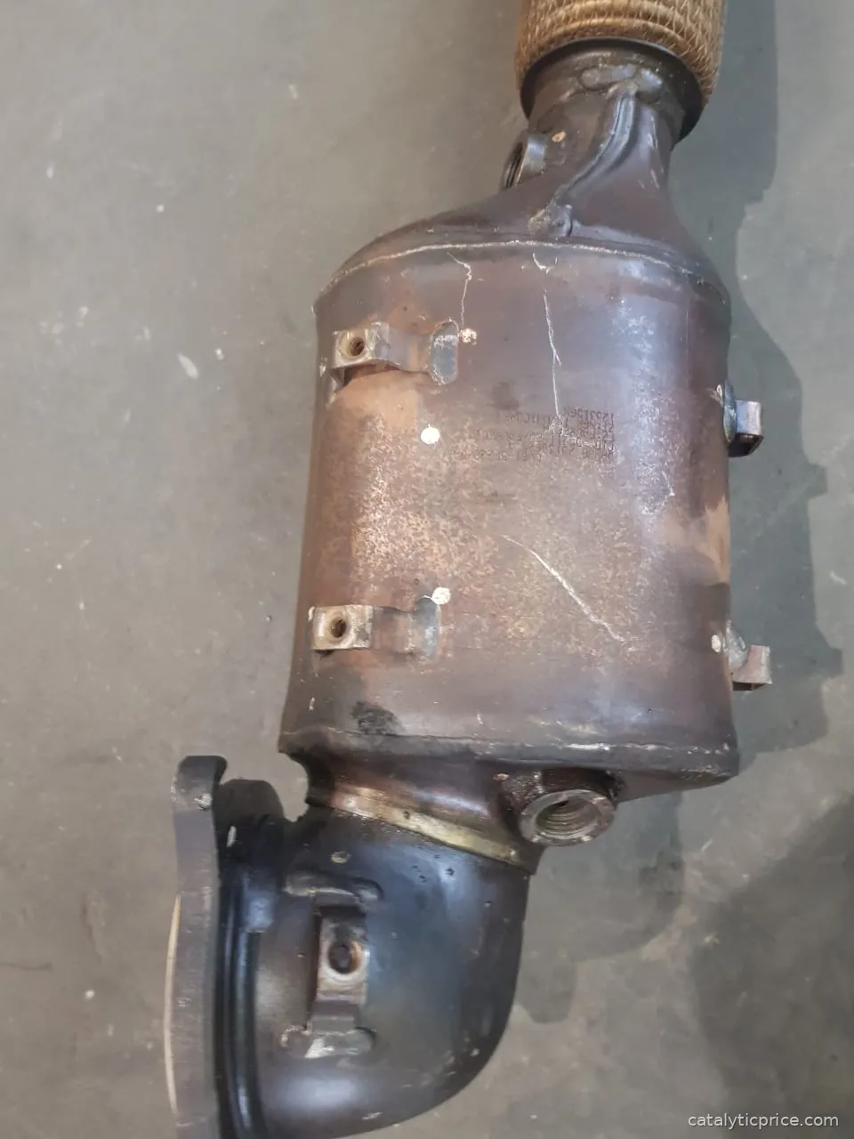 CV61 catalytic converter