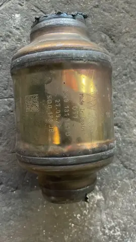 محوّل حفّاز 2Q0131701D