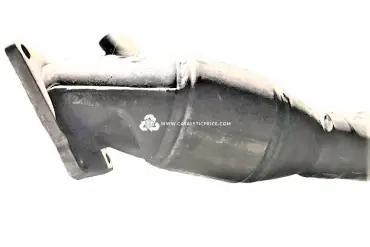 8D0131701DM 8D0178AN catalytic converter