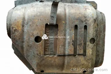 F67A 5E212 PB (REAR) catalytic converter