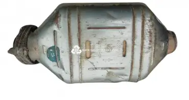 60630076 catalytic converter
