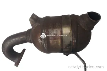 6E0131690 6E0178AA catalytic converter