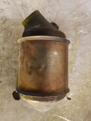 pot catalytique 1KO131701DF