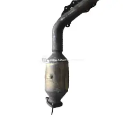 17140-0P100 catalytic converter