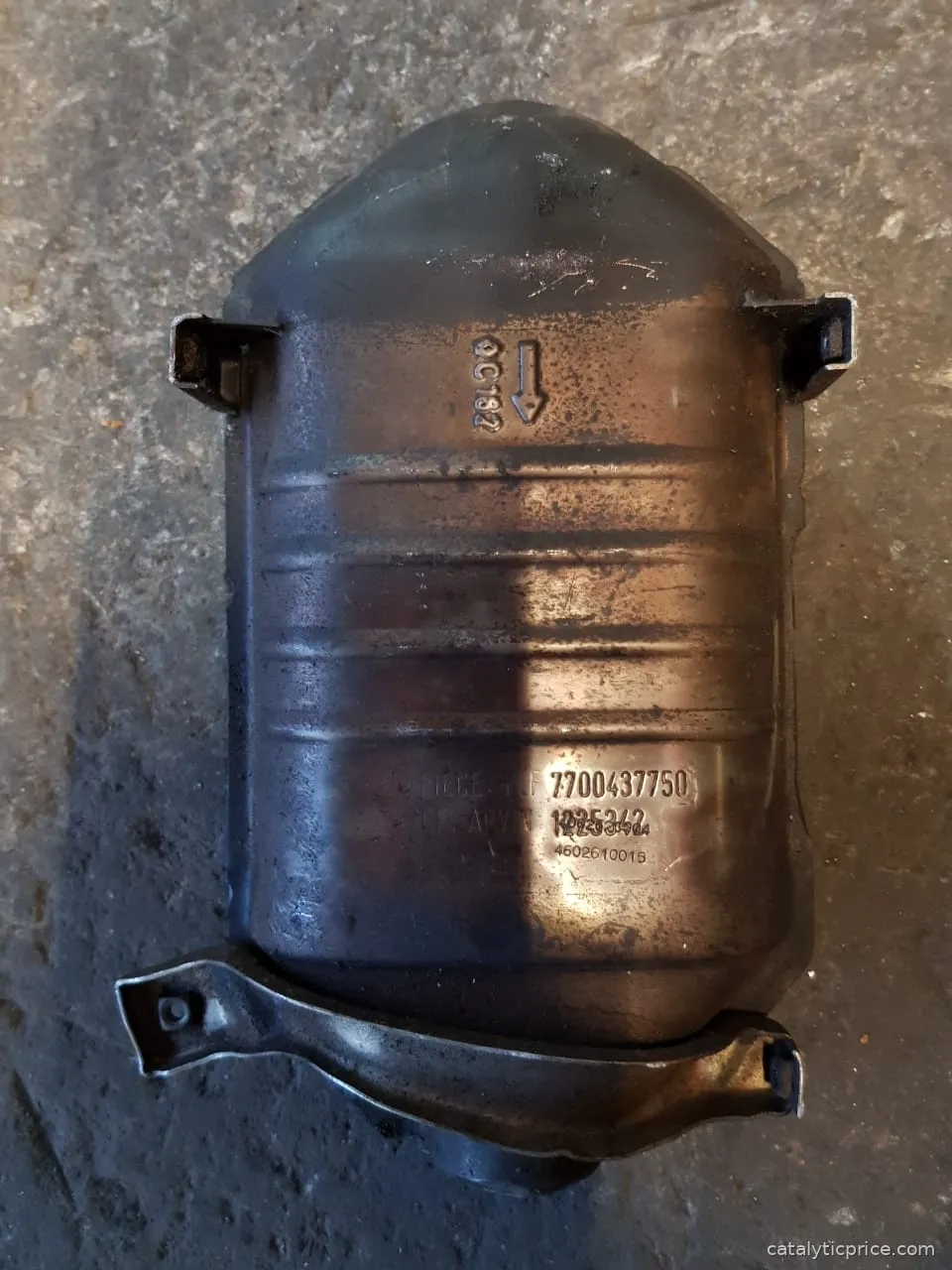 pot catalytique C182