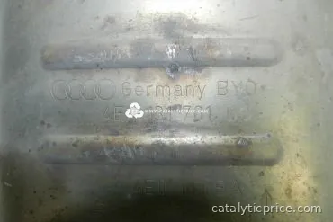 4E0131701DQ 4E0181BA catalytic converter