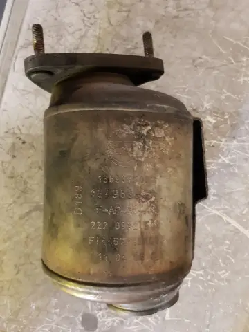 D189 catalytic converter
