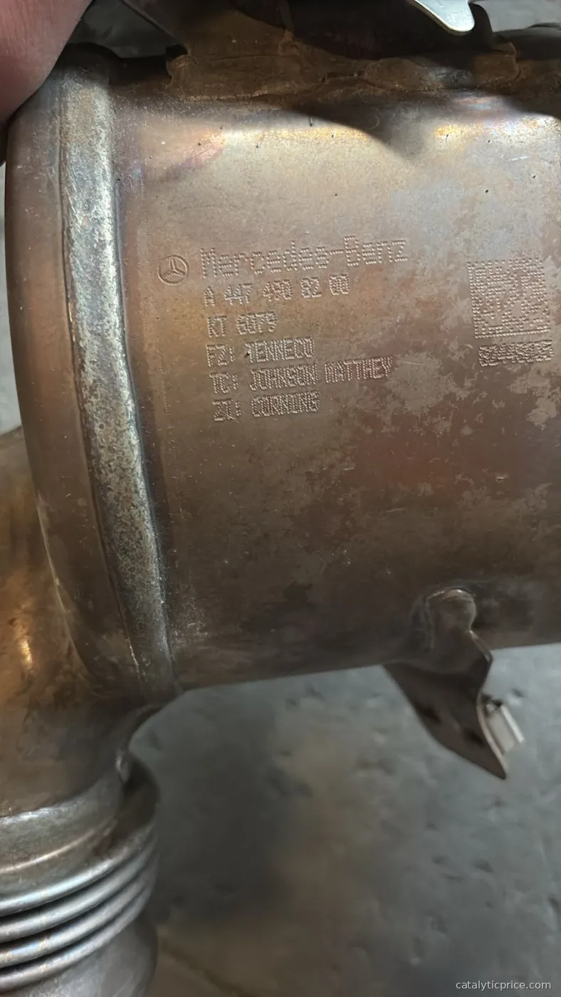 KT6079 catalytic converter