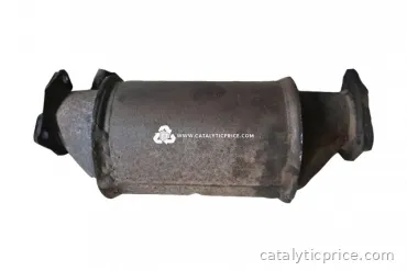 443131701N 443178 catalytic converter