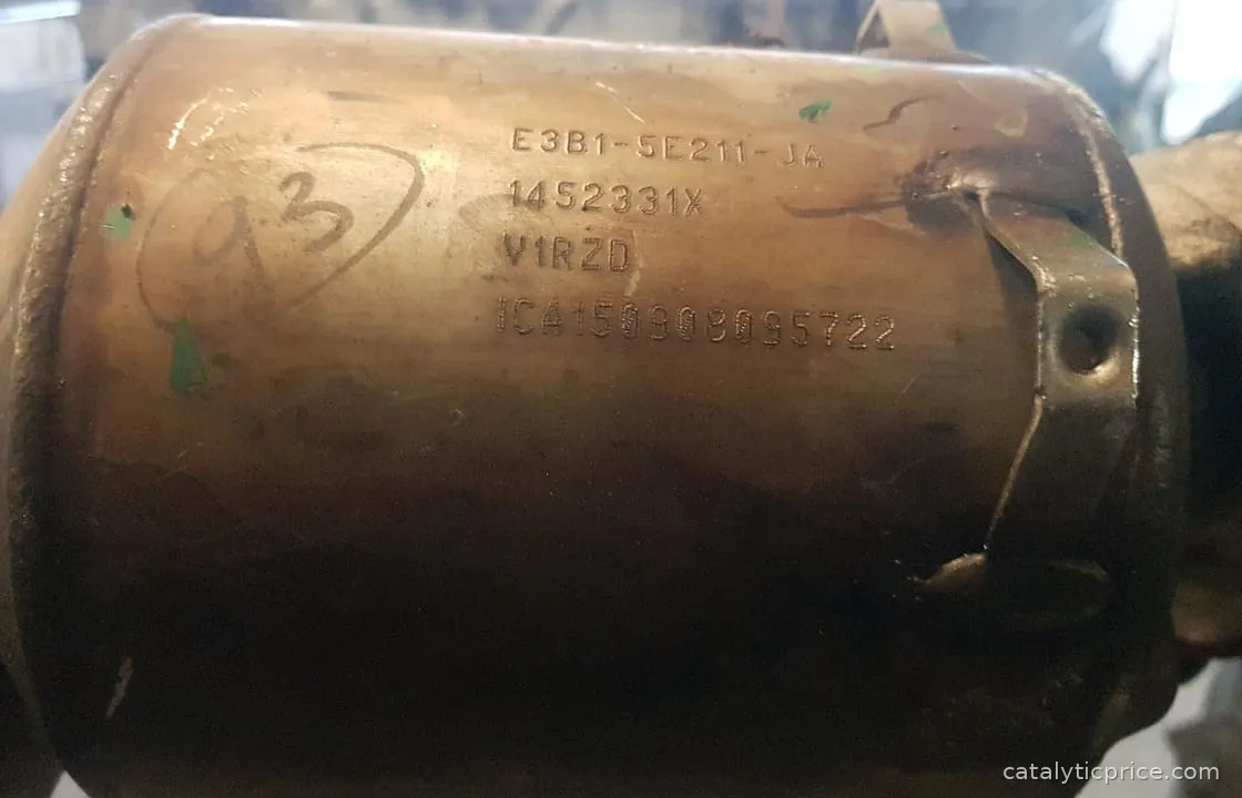 E3B1-5E211-JA catalytic converter