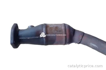 8D0131701DR 8D0178BB catalytic converter